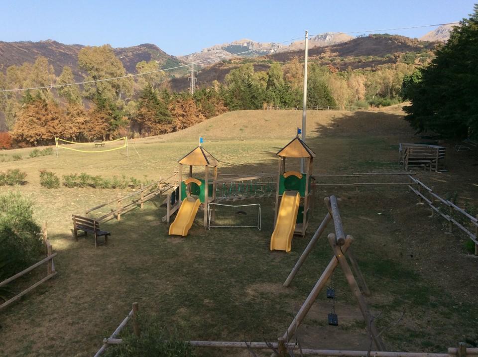Il Parco Di Nonna Betty Villa Lascari Esterno foto