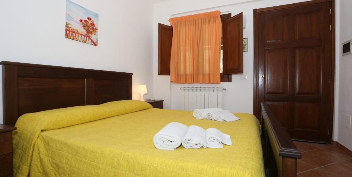 Il Parco Di Nonna Betty Villa Lascari Esterno foto