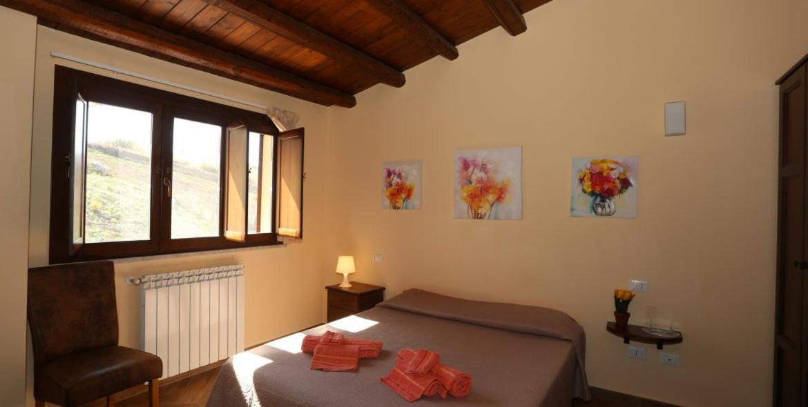 Il Parco Di Nonna Betty Villa Lascari Esterno foto