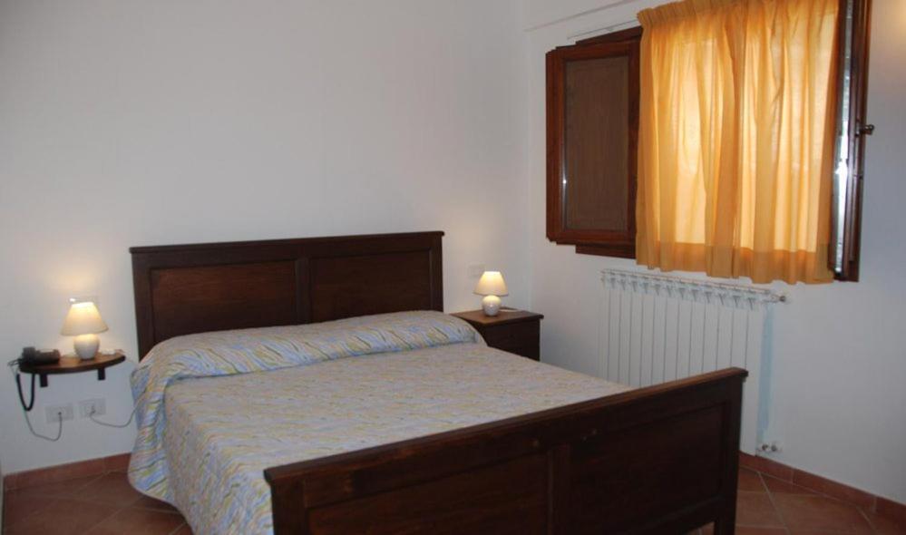 Il Parco Di Nonna Betty Villa Lascari Esterno foto